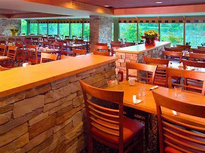 ***  River Road Fireside Hotel Niagara-vízesés Kanada